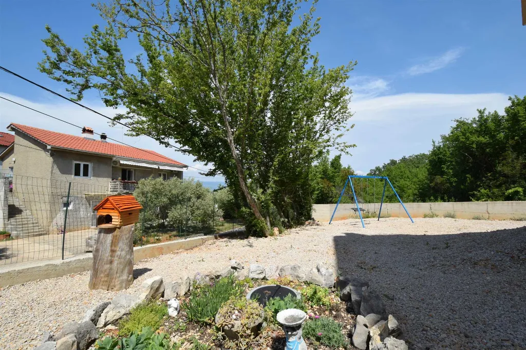 2-Bedroom Holiday House in Risika for 4 Guests