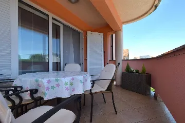 Apartment with Balcony for 3 in Malinska