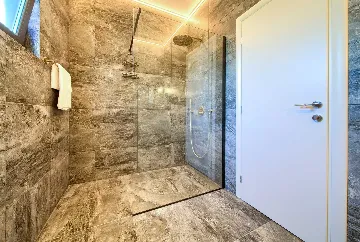 Villa for 8 Guests with Pool & Sea View in Grižane