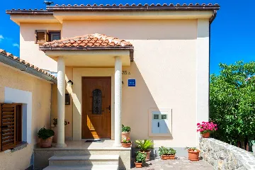 Apartment in Porat for 4 Guests