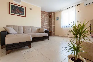 Apartment in Porat for 4 Guests