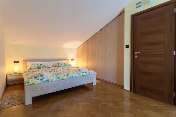 Apartment in Porat for 4 Guests