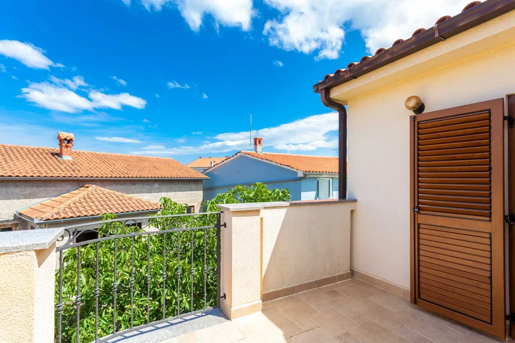 Apartment in Porat for 4 Guests