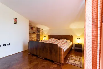 Apartment in Porat for 4 Guests