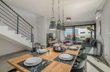 Private Pool Family Villa in Malinska, Krk