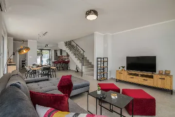 Private Pool Family Villa in Malinska, Krk