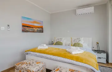 Private Pool Family Villa in Malinska, Krk