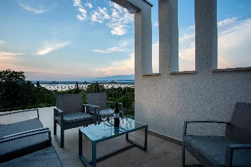 Wellness Villa for 8 Guests with Sauna in Klimno