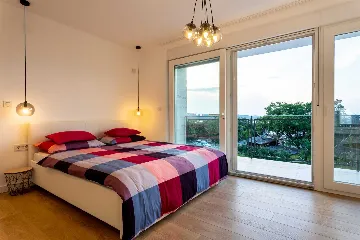 Wellness Villa for 8 Guests with Sauna in Klimno