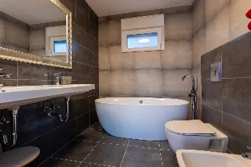 Wellness Villa for 8 Guests with Sauna in Klimno