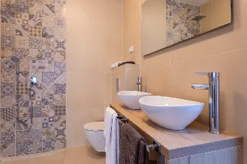 Wellness Villa for 8 Guests with Sauna in Klimno