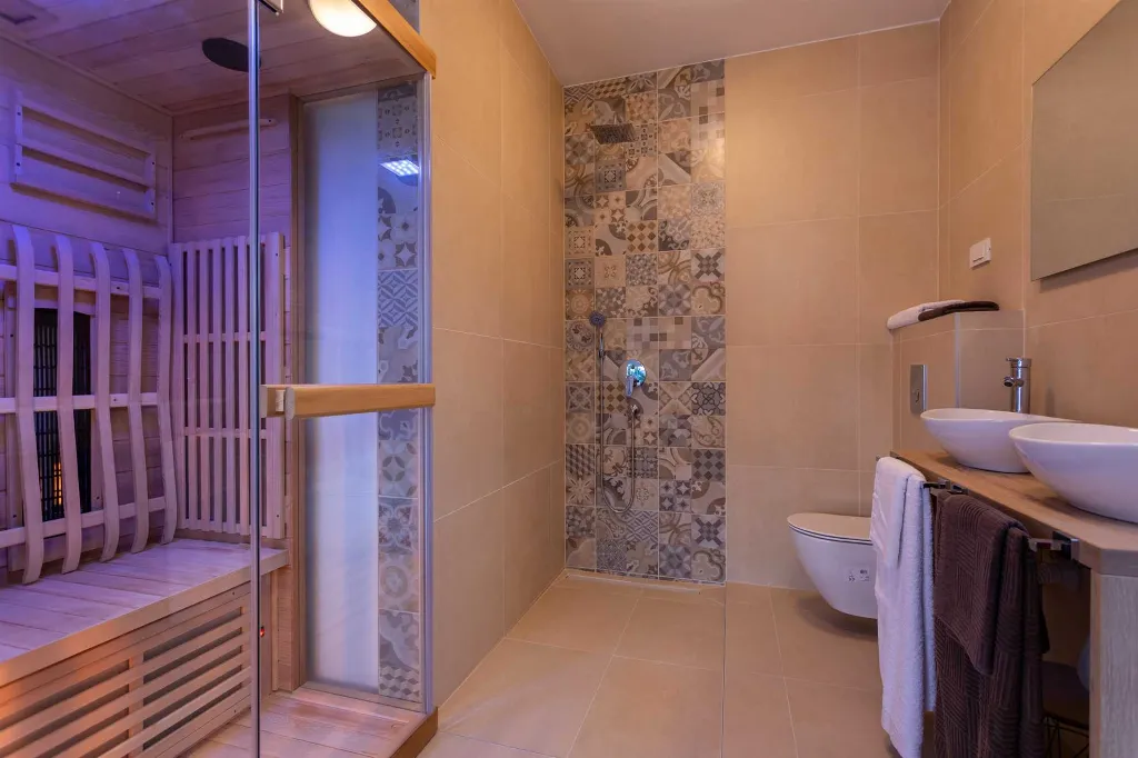 Wellness Villa for 8 Guests with Sauna in Klimno