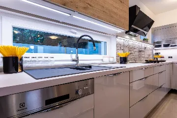 Wellness Villa for 8 Guests with Sauna in Klimno