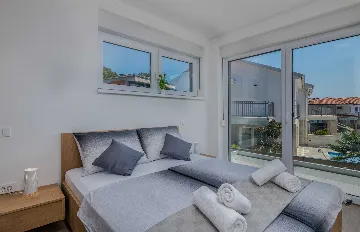 3-Bedroom Villa in Malinska with Private Pool