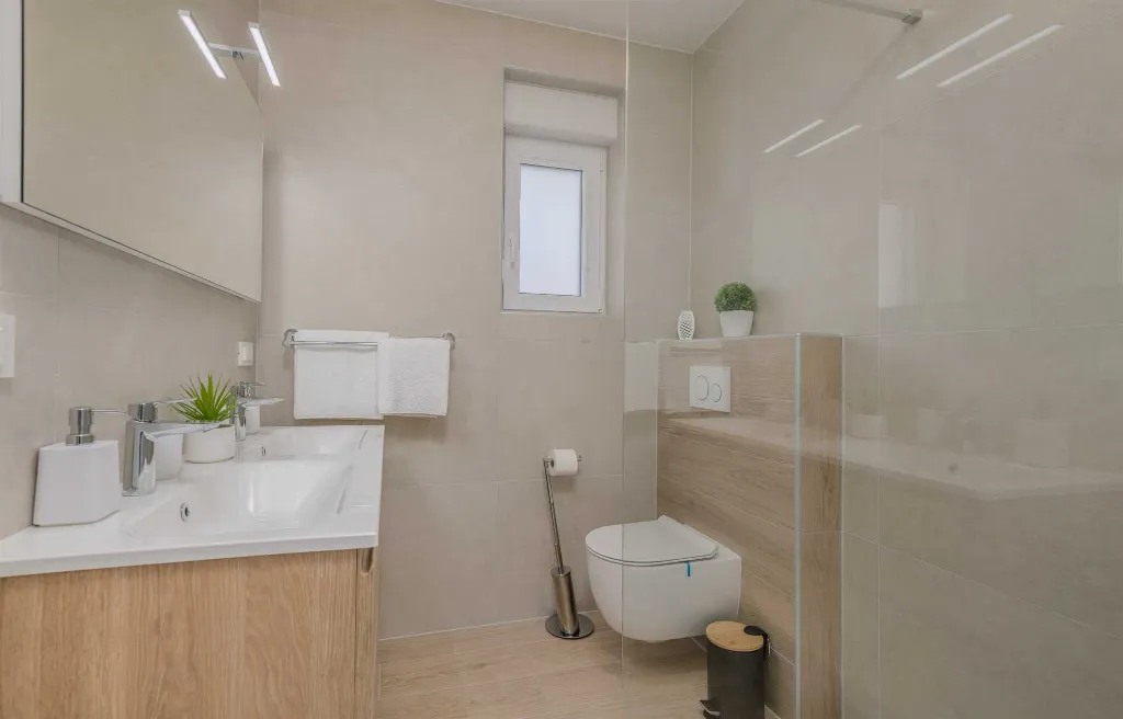 3-Bedroom Villa in Malinska with Private Pool