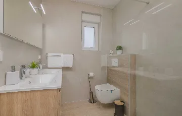 3-Bedroom Villa in Malinska with Private Pool