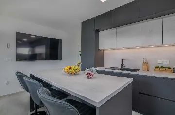 3-Bedroom Villa in Malinska with Private Pool