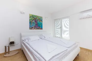 6-Bedroom Villa with Private Pool in Punat