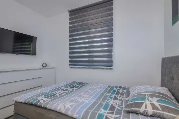 Modern Villa in Garica with Private Pool