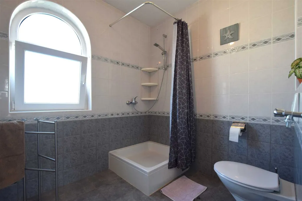 One-Bedroom Apartment in Vantačići for 2 Guests