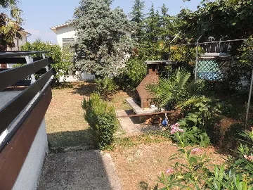 Malinska 1-Bedroom Apartment with Terrace