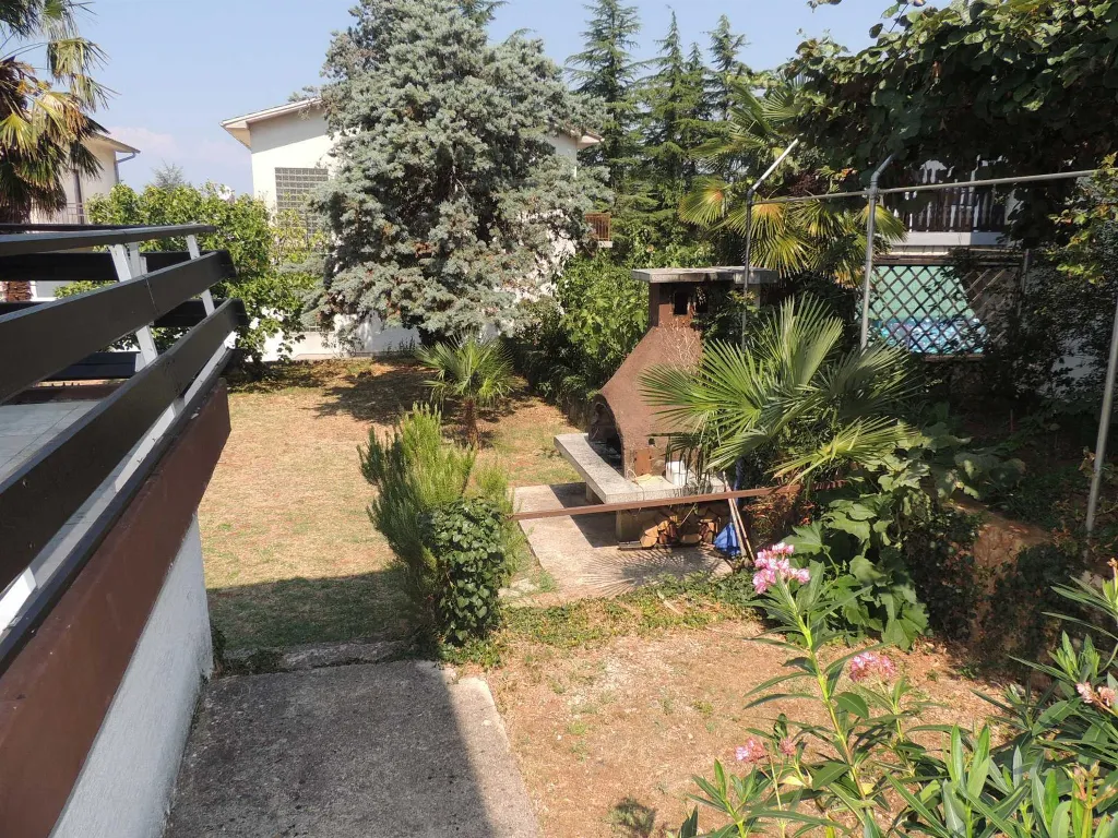 Ground-Floor Apartment for 4 in Malinska