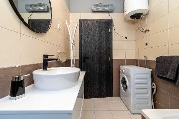 Trogir Apartment with Terrace and Balcony