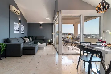 Trogir Apartment with Terrace and Balcony