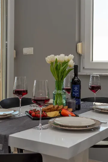 Trogir Apartment with Terrace and Balcony