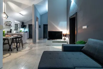 Trogir Apartment with Terrace and Balcony