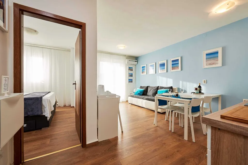 One-Bedroom Apartment with Balcony View in Trogir