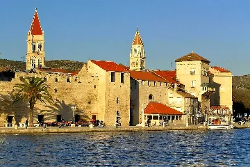 One-Bedroom Apartment with Balcony View in Trogir