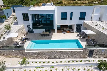 1-Bedroom Villa in Omiš for 1 Guest
