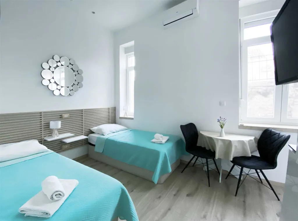 2-Bedroom Apartment in Split for up to 6 Guests