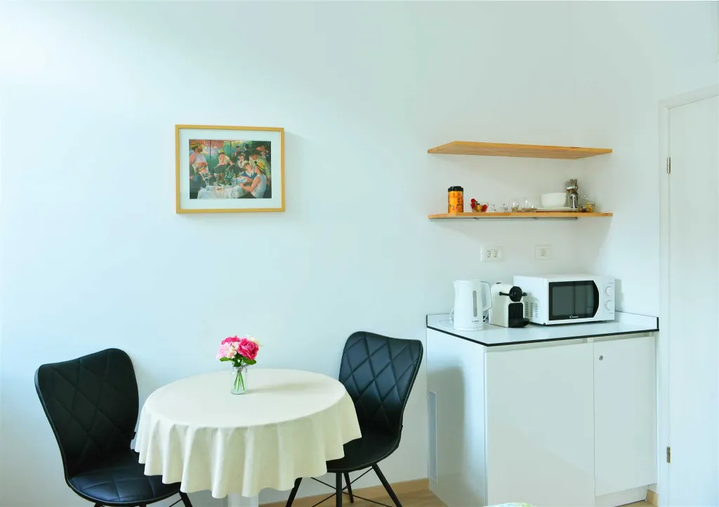 2-Bedroom Apartment in Split for up to 6 Guests