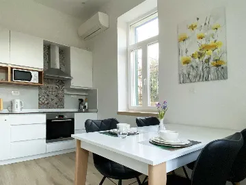 2-Bedroom Apartment in Split for up to 6 Guests