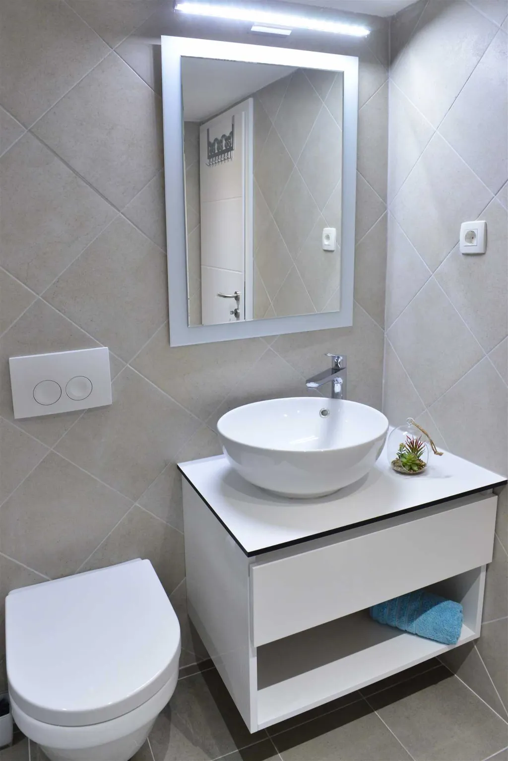 2-Bedroom Apartment in Split for up to 6 Guests