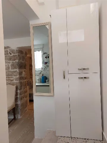 1-Bedroom Apartment in Split for Up to 3 Guests
