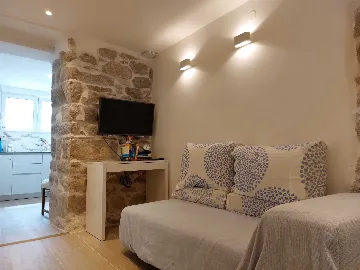 1-Bedroom Apartment in Split for Up to 3 Guests