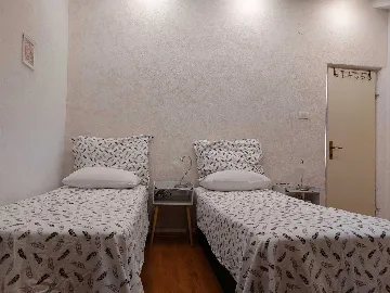 1-Bedroom Apartment in Split for 2–3 Guests