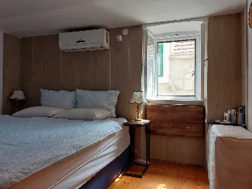 En-suite Room in Split for 2 Guests