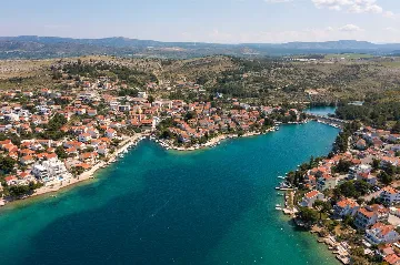 Žaborić Holiday House with Heated Pool for 12