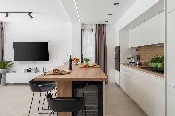 Žaborić Holiday House with Heated Pool for 12