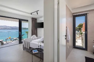 Žaborić Holiday House with Heated Pool for 12