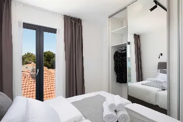 Žaborić Holiday House with Heated Pool for 12