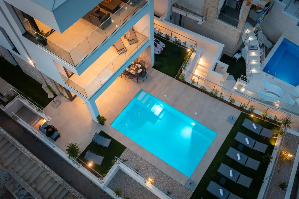 Žaborić Holiday House with Heated Pool for 12