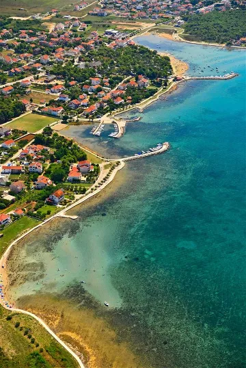 Holiday House in Privlaka (4 Bedrooms), Sleeps 8-10