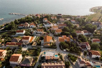 Holiday House in Privlaka (4 Bedrooms), Sleeps 8-10