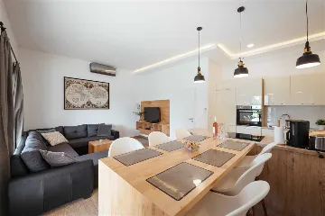 Holiday House in Privlaka (4 Bedrooms), Sleeps 8-10