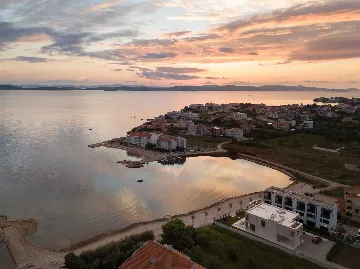 4-Bedroom Villa for 8 Guests in Sukošan, Croatia